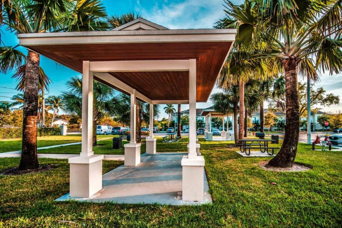 Lilly At Aviara Lake Worth Lake Worth Beach Esterno foto